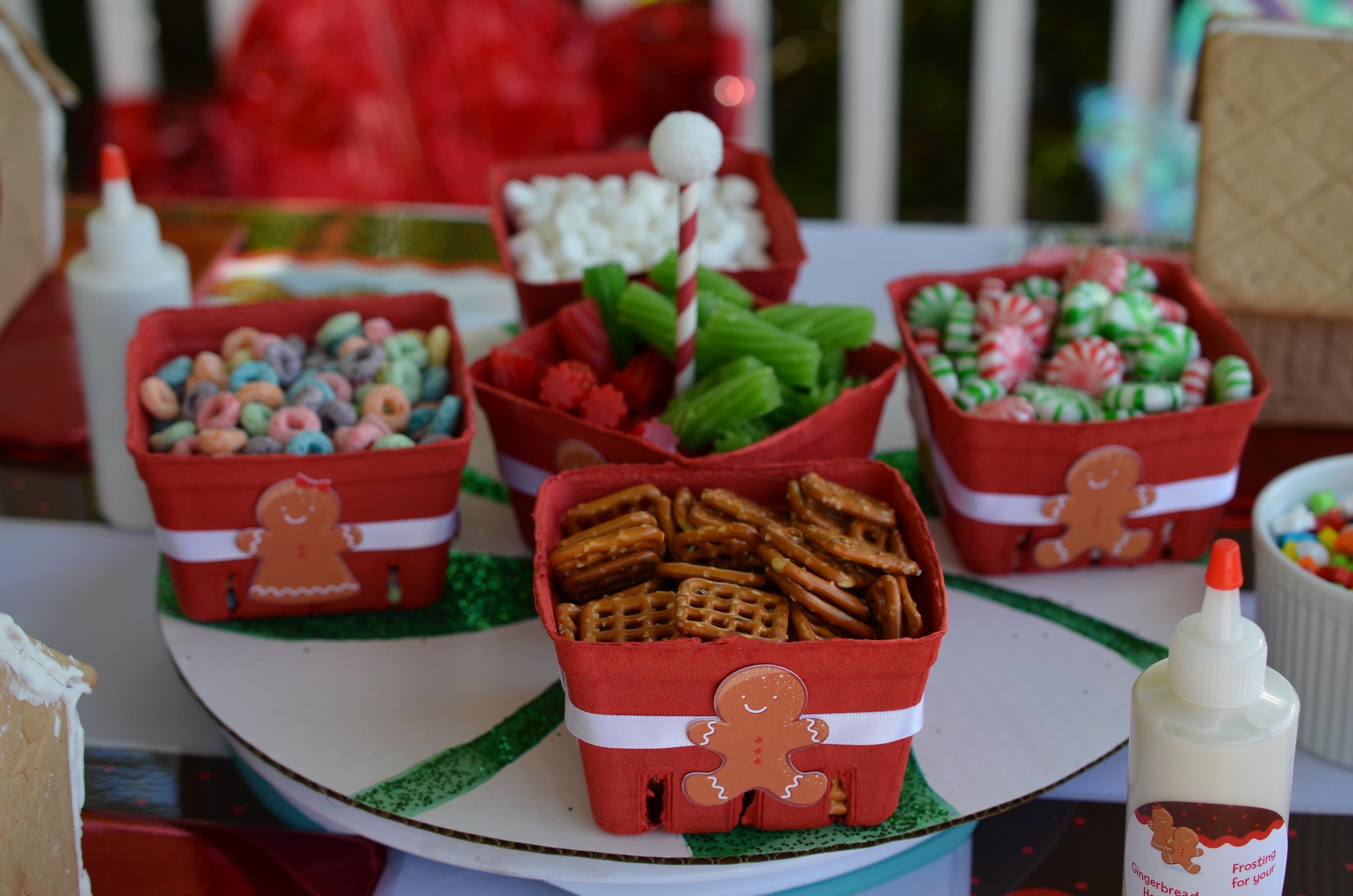 Gingerbread House Christmas Kiss Stickers, Personalized Party Chocolate Favor Labels, Holiday Classroom Candy Labels, Christmas Kiss Labels