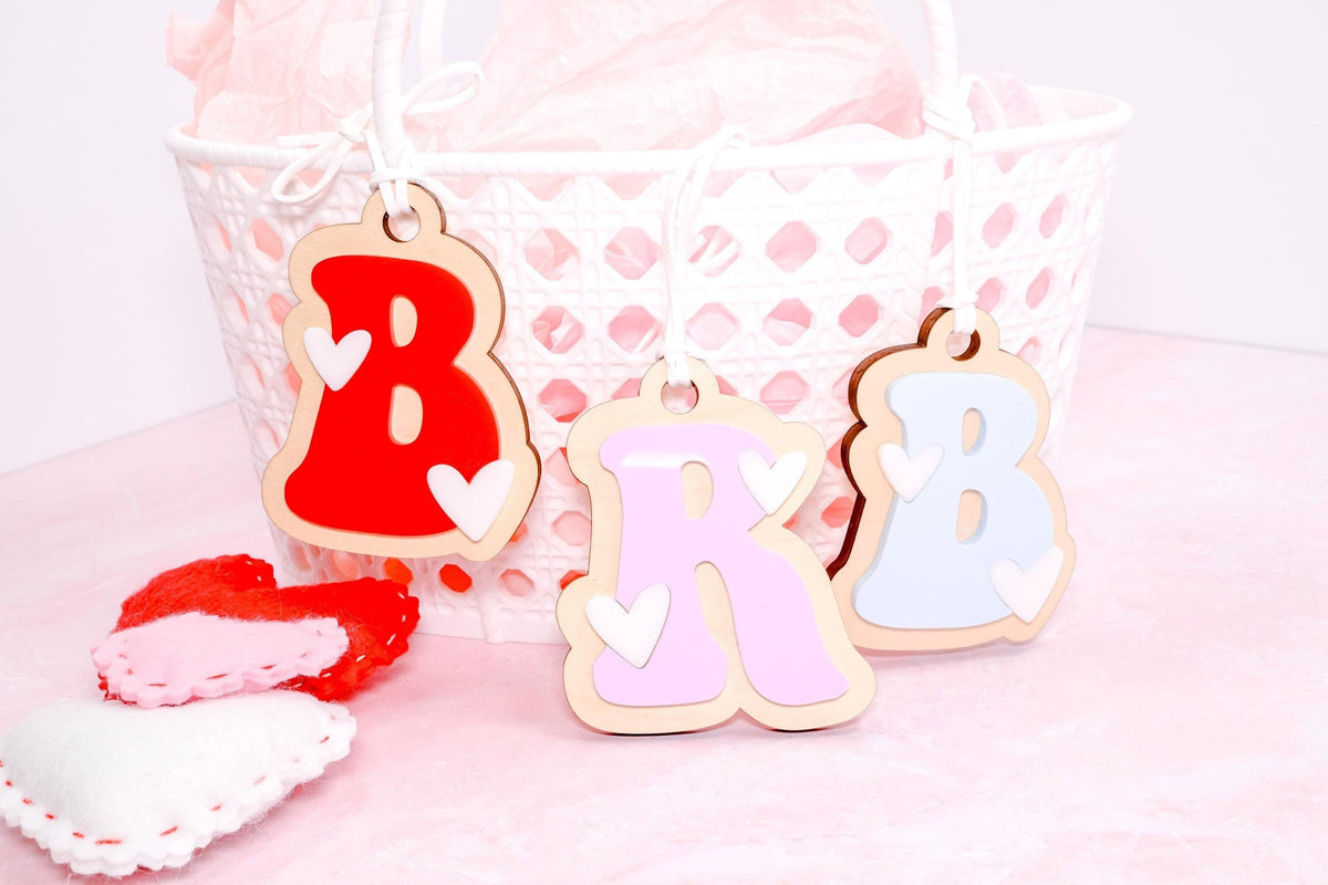 Valentines Day Heart Initial Tags, Valentines Basket, Valentines for Kids, Personalized Name Tag, Valentine Heart, Gift Tag, Galentines Idea